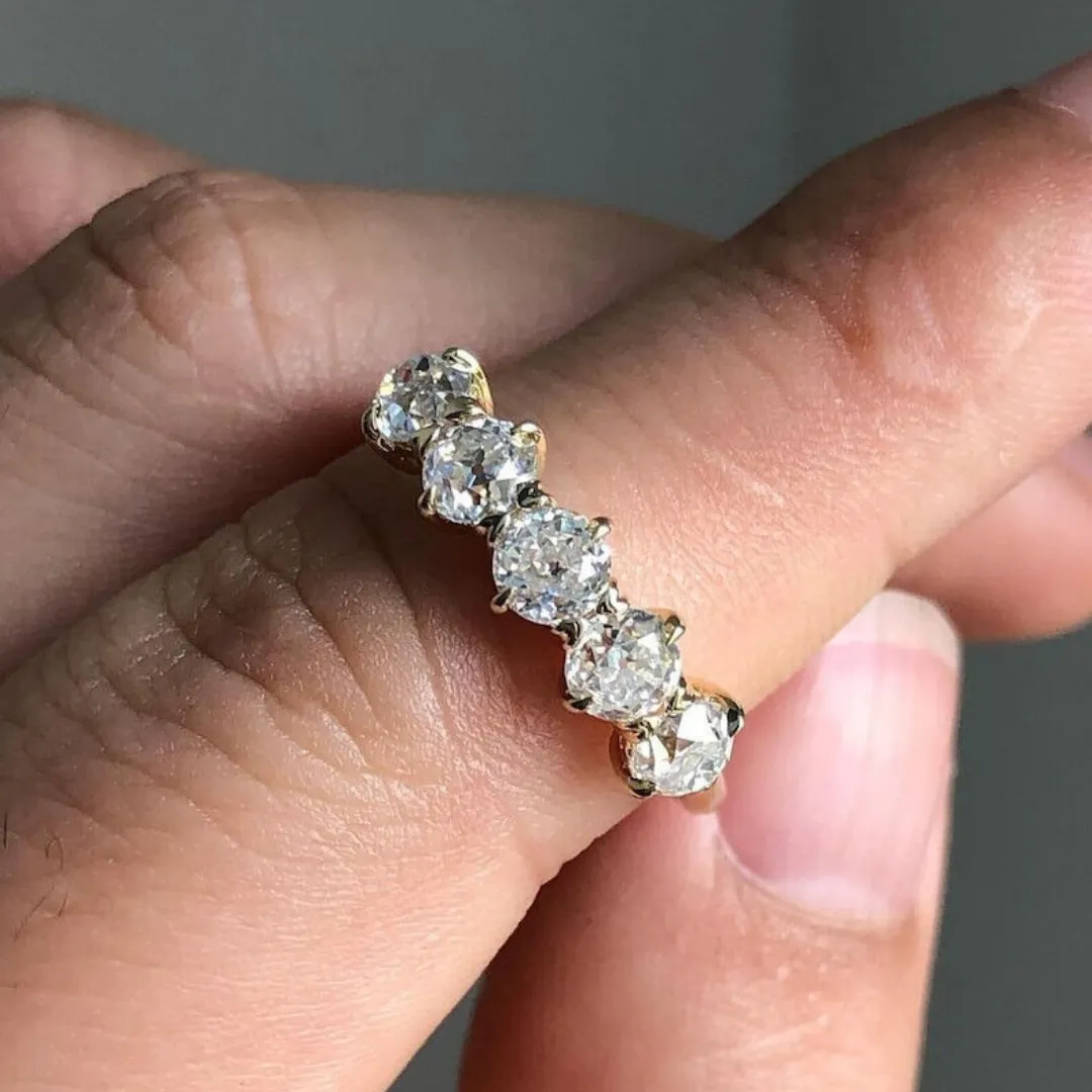 /public/photos/live/Old European Cut Five Stone Moissanite Wedding Band 562 (1).webp